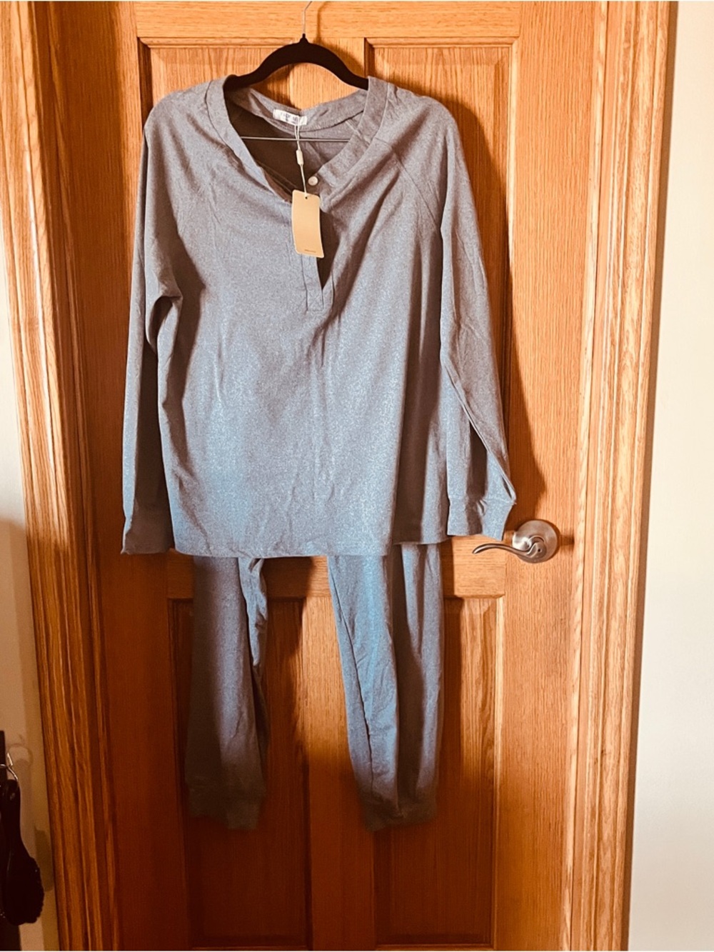 Women’s Gray Lounge Set - Unbranded
